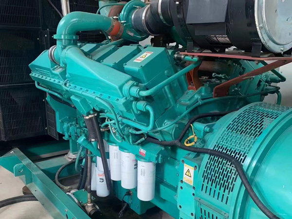 嘉定更换100kW柴油发电机组机油时，需要注意哪些事项？