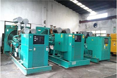 嘉定如何判断汽油发电机组电瓶的使用寿命？